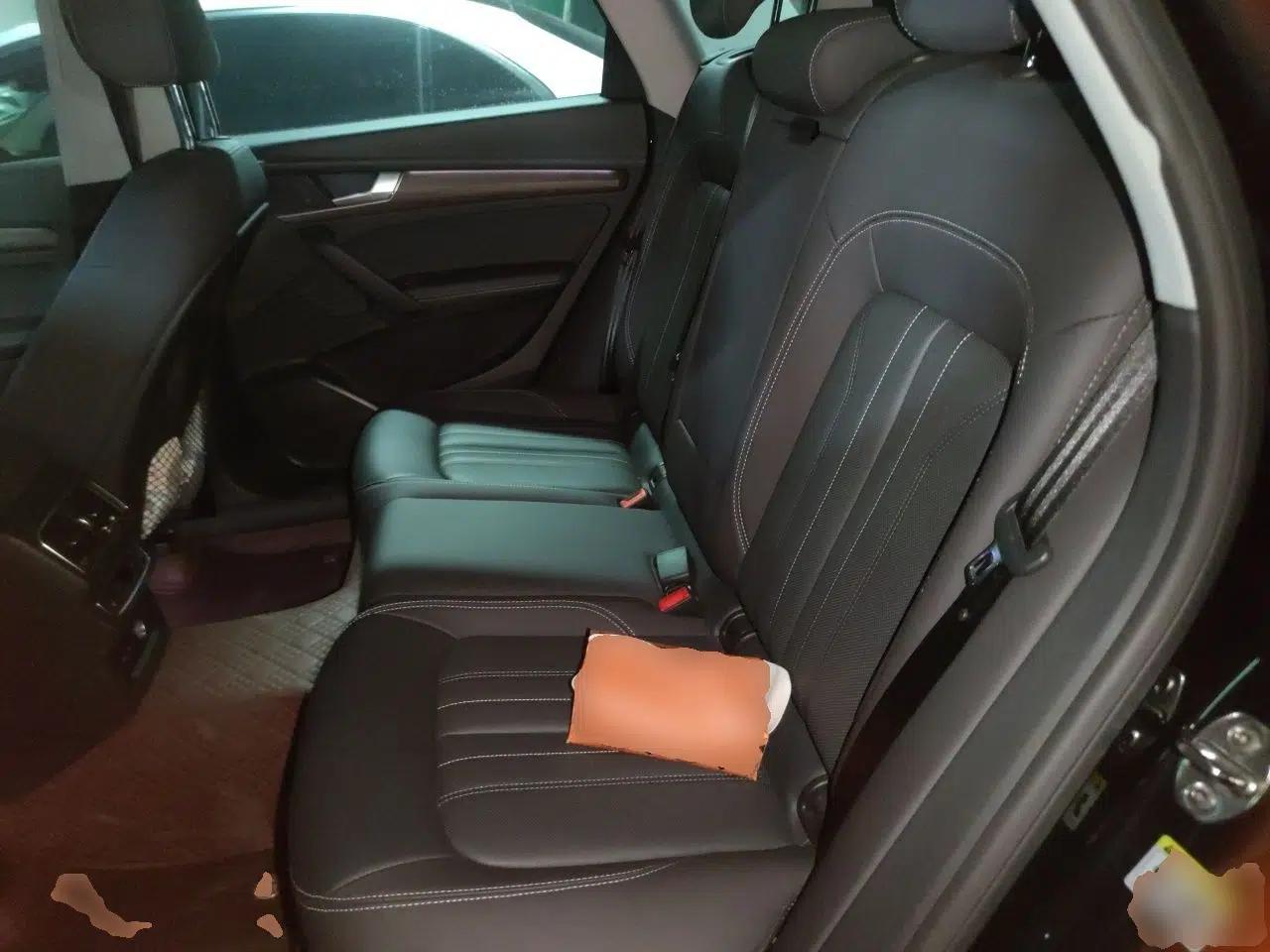 Audi Q5L 2022 40T Fashionable and Elegant Model — миниатюра 17