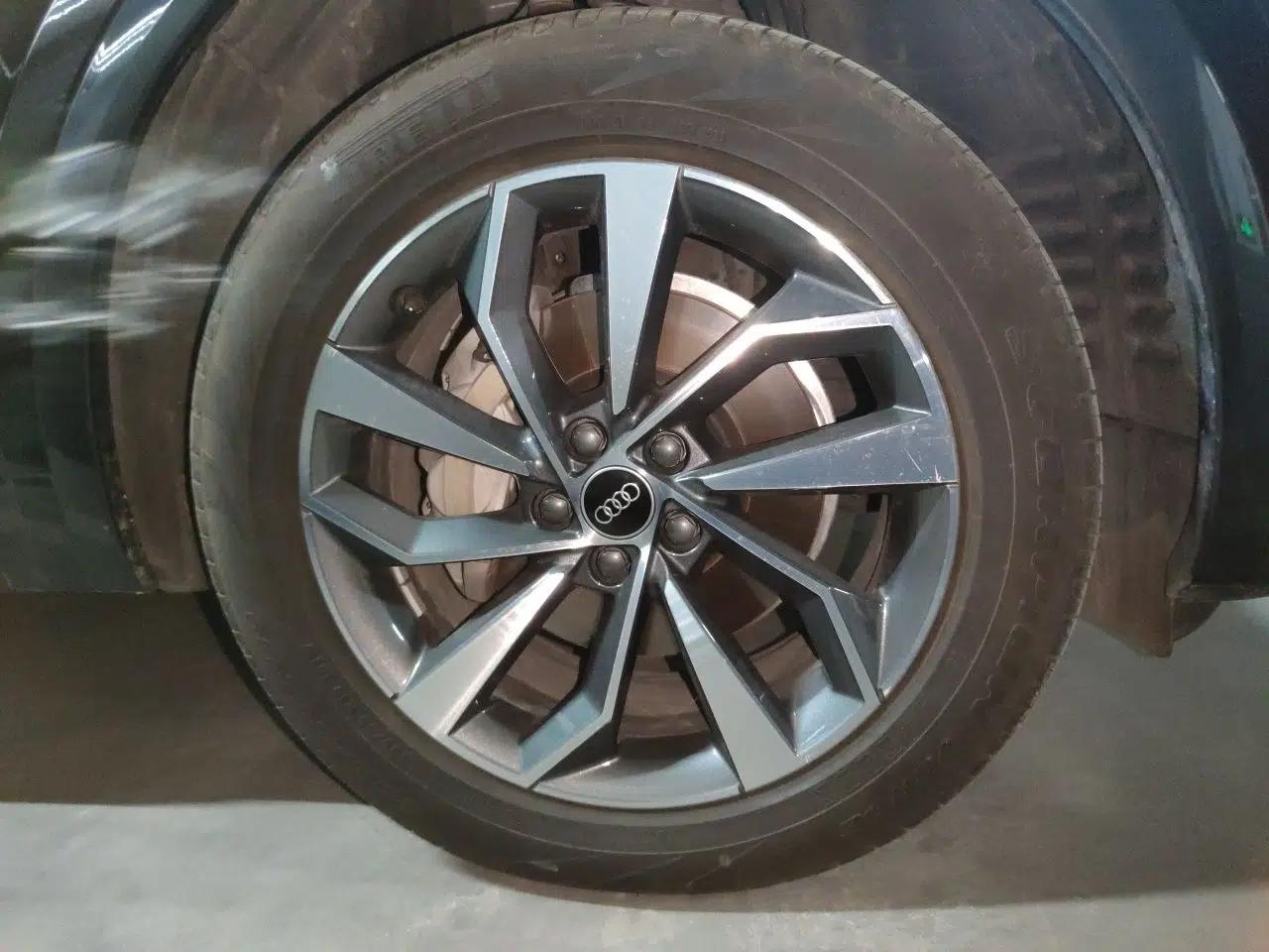 Audi Q5L 2022 40T Fashionable and Elegant Model — миниатюра 8