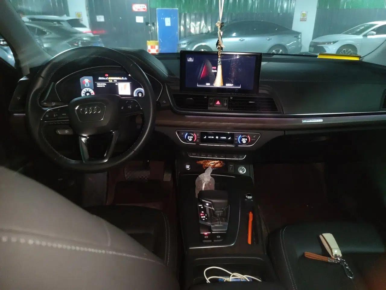 Audi Q5L 2022 40T Fashionable and Elegant Model — миниатюра 9