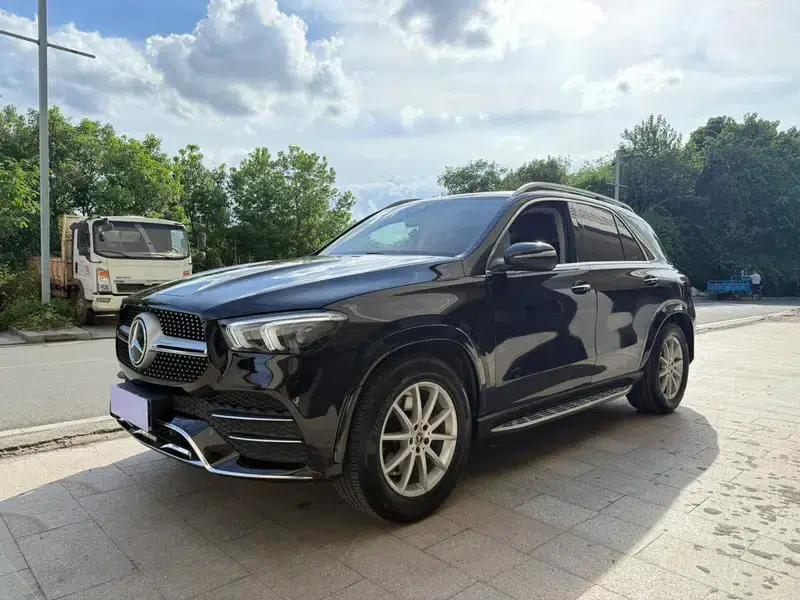 Mercedes-Benz GLE (Imported) 2020 Facelift GLE 350 4MATIC Fashion Model — миниатюра 1