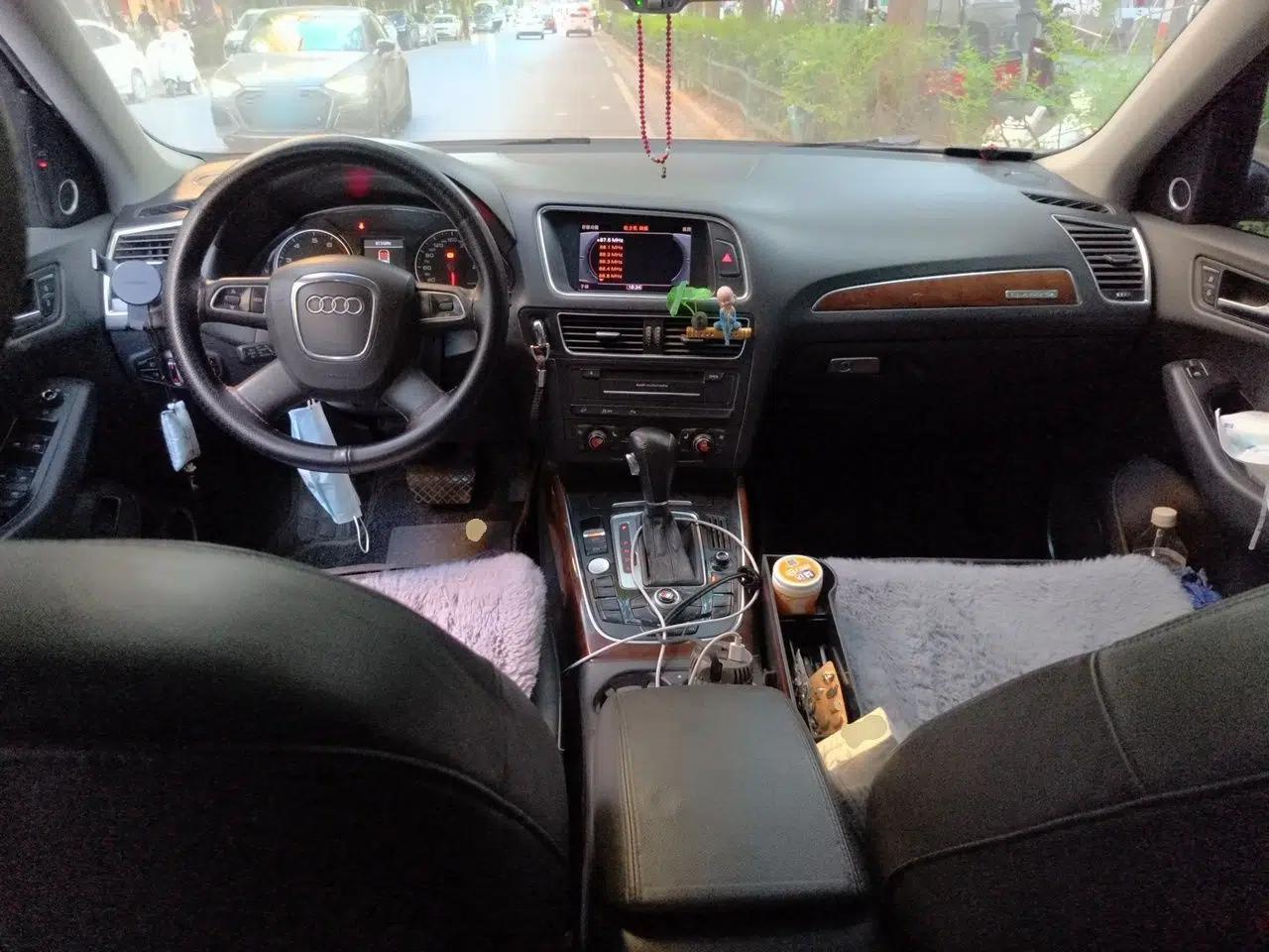 Audi Q5 2011 2.0TFSI Comfort Version — миниатюра 9