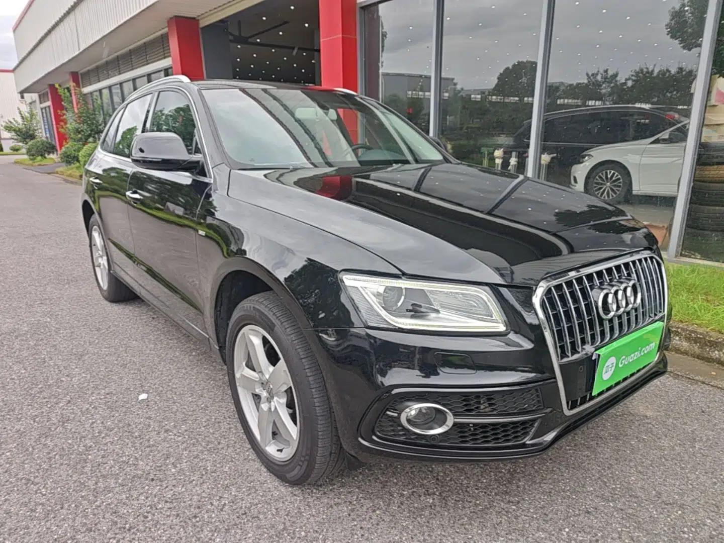 Audi Q5 2017 Plus 40 TFSI Ambition Model — миниатюра 3