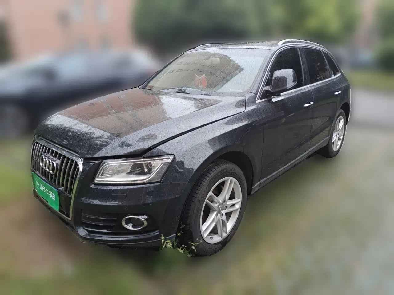 Audi Q5 2017 40 TFSI Comfort Model — миниатюра 1
