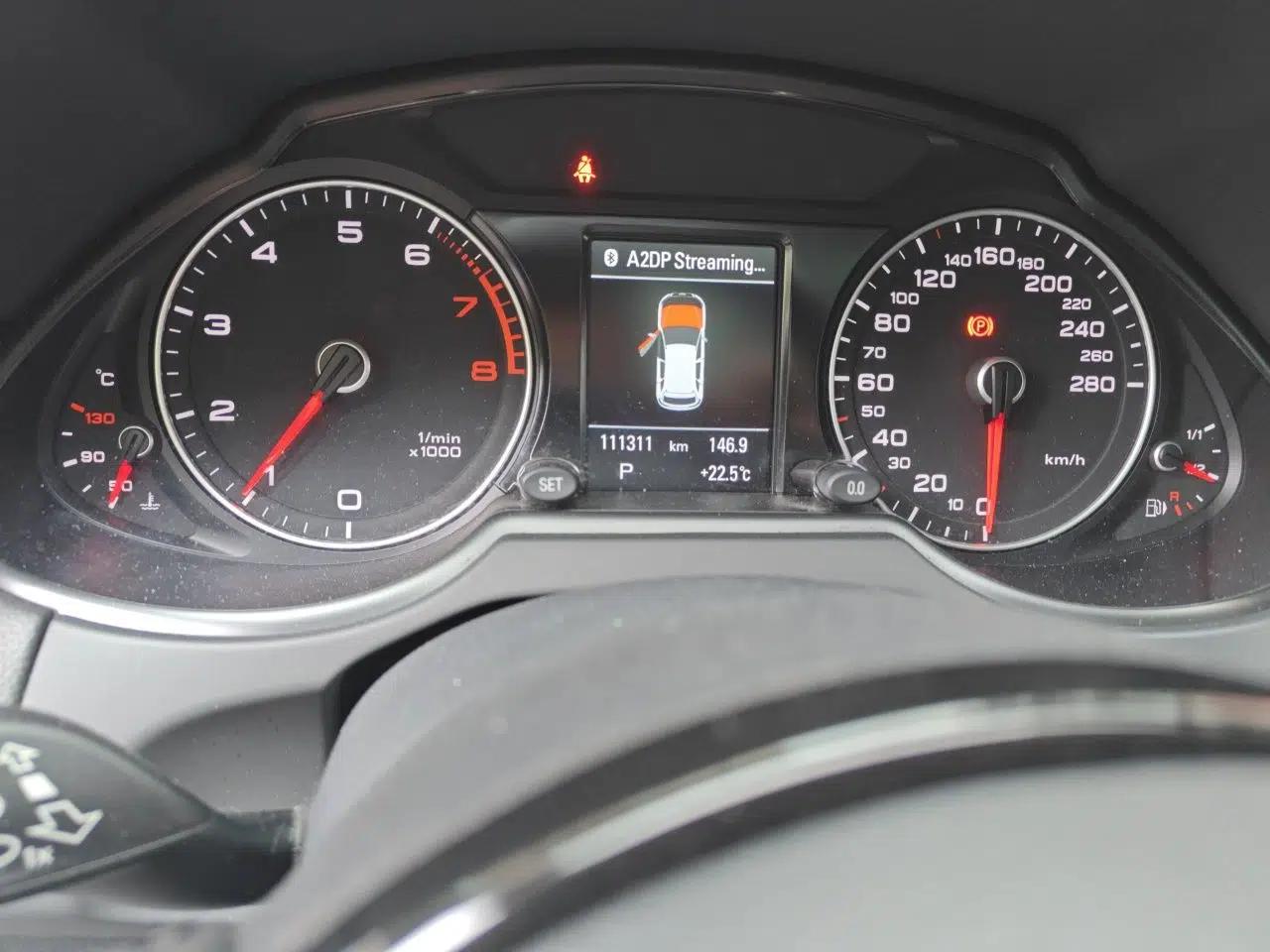 Audi Q5 2017 40 TFSI Comfort Model — миниатюра 12