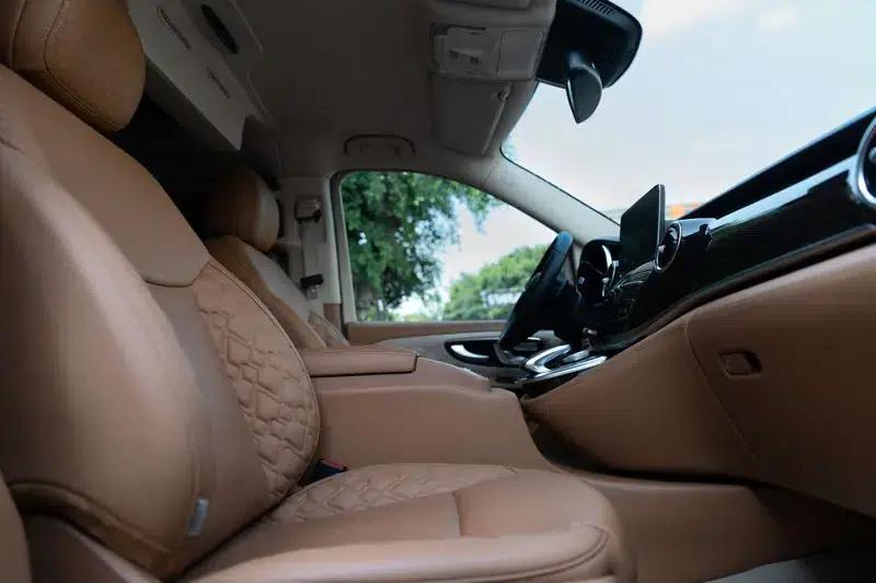 Mercedes-Benz V-Class 2018 V 260 L Premium Extended Edition (China VI Emission Standard) — миниатюра 12