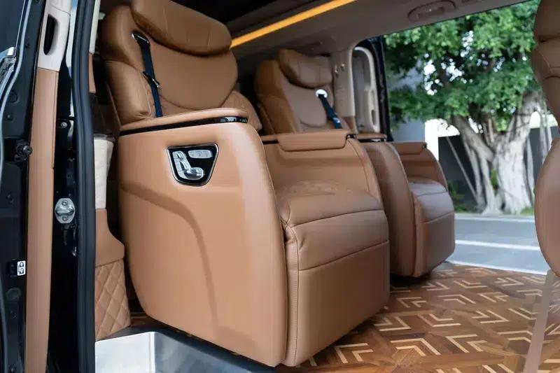 Mercedes-Benz V-Class 2018 V 260 L Premium Extended Edition (China VI Emission Standard) — миниатюра 14