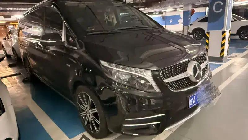Mercedes-Benz V-Class 2022 V 260 L Long Wheelbase Luxury Edition — миниатюра 3