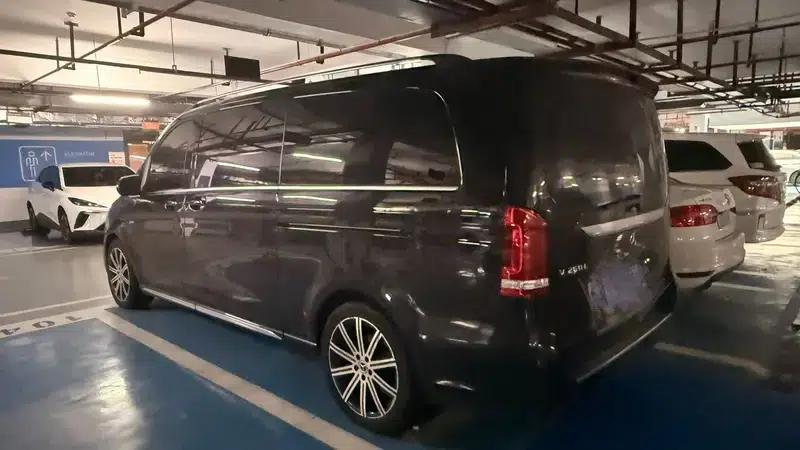 Mercedes-Benz V-Class 2022 V 260 L Long Wheelbase Luxury Edition — миниатюра 4