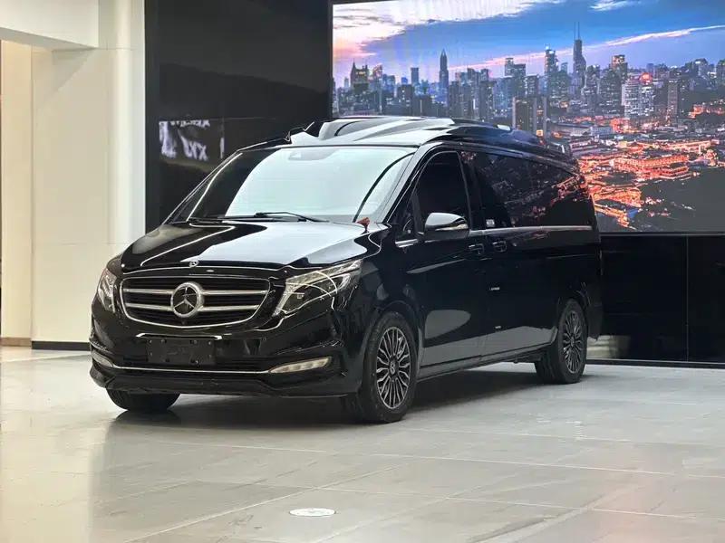 Mercedes-Benz V-Class 2018 V 260 L Premium Extended Edition (China VI Emission Standard) — миниатюра 1