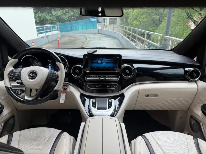 2021 Mercedes-Benz V-Class 2.0L Automatic Front-Wheel Drive 7-Seater Factory Custom Edition — миниатюра 9