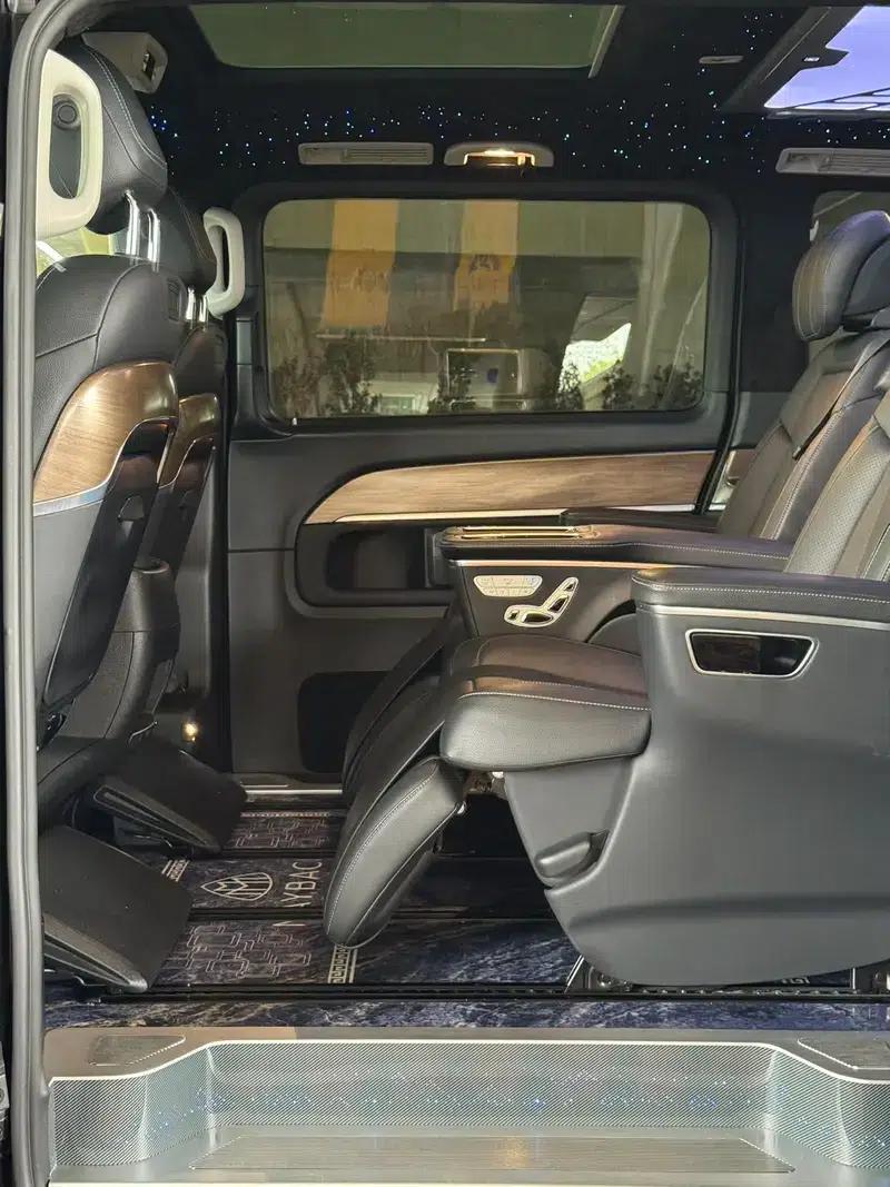 Mercedes-Benz V-Class 2020 V 260 Premium Edition — миниатюра 13