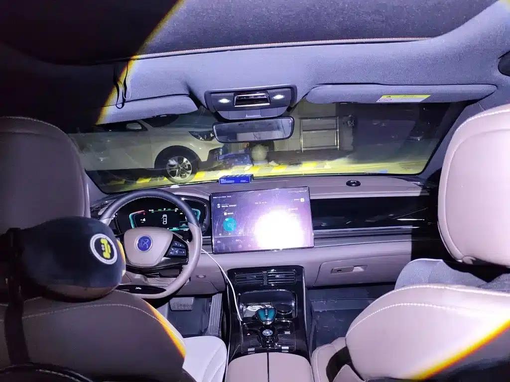 2020 Han DM 4WD Performance Luxury Edition — миниатюра 19