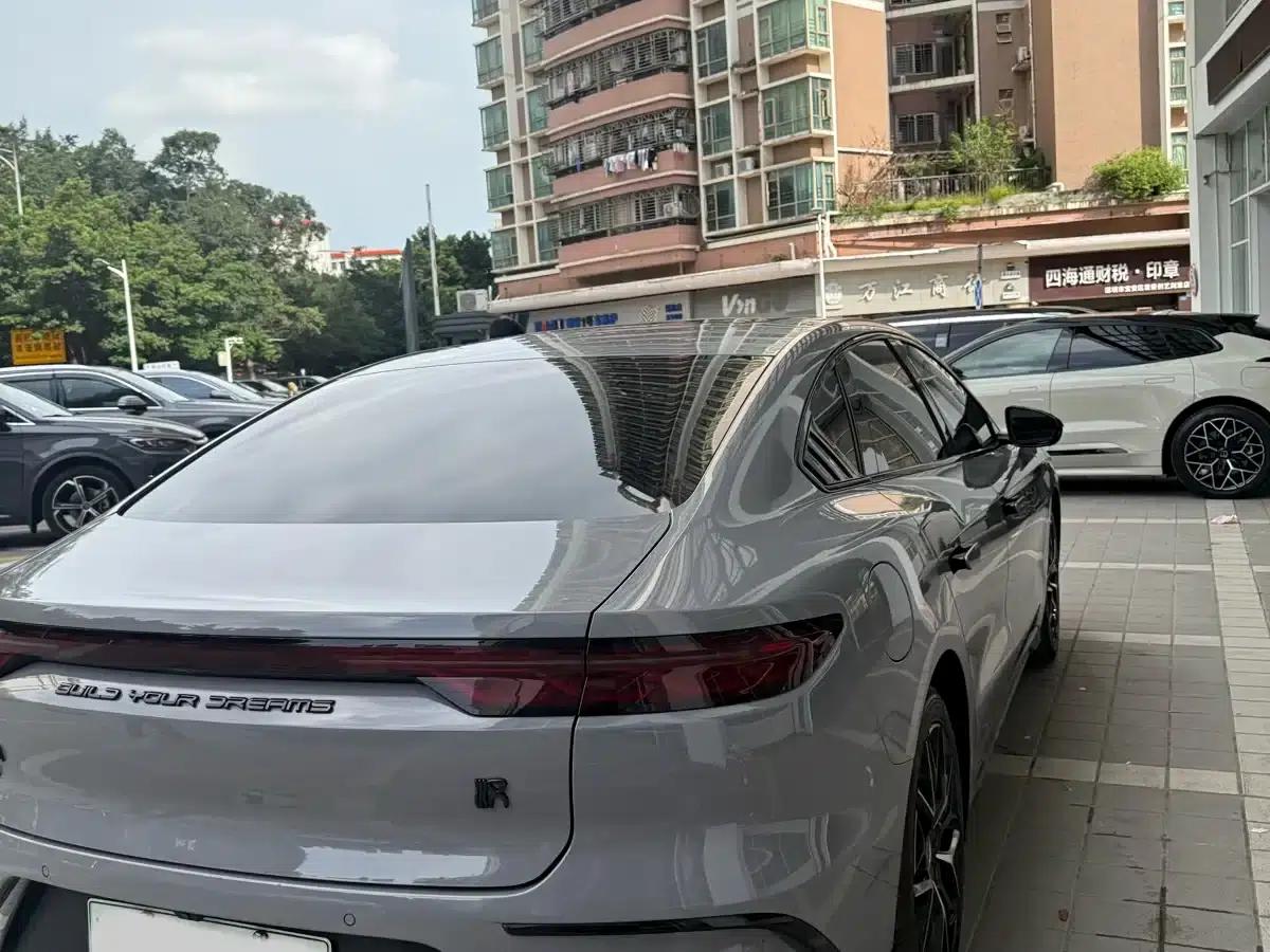 2025 Han DM-i Intelligent Driving Edition 125KM Premium — миниатюра 4