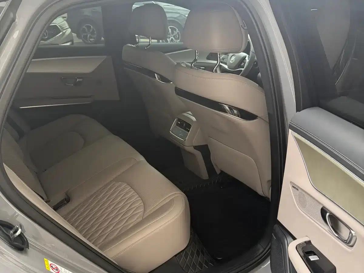 2025 Han DM-i Intelligent Driving Edition 125KM Premium — миниатюра 5