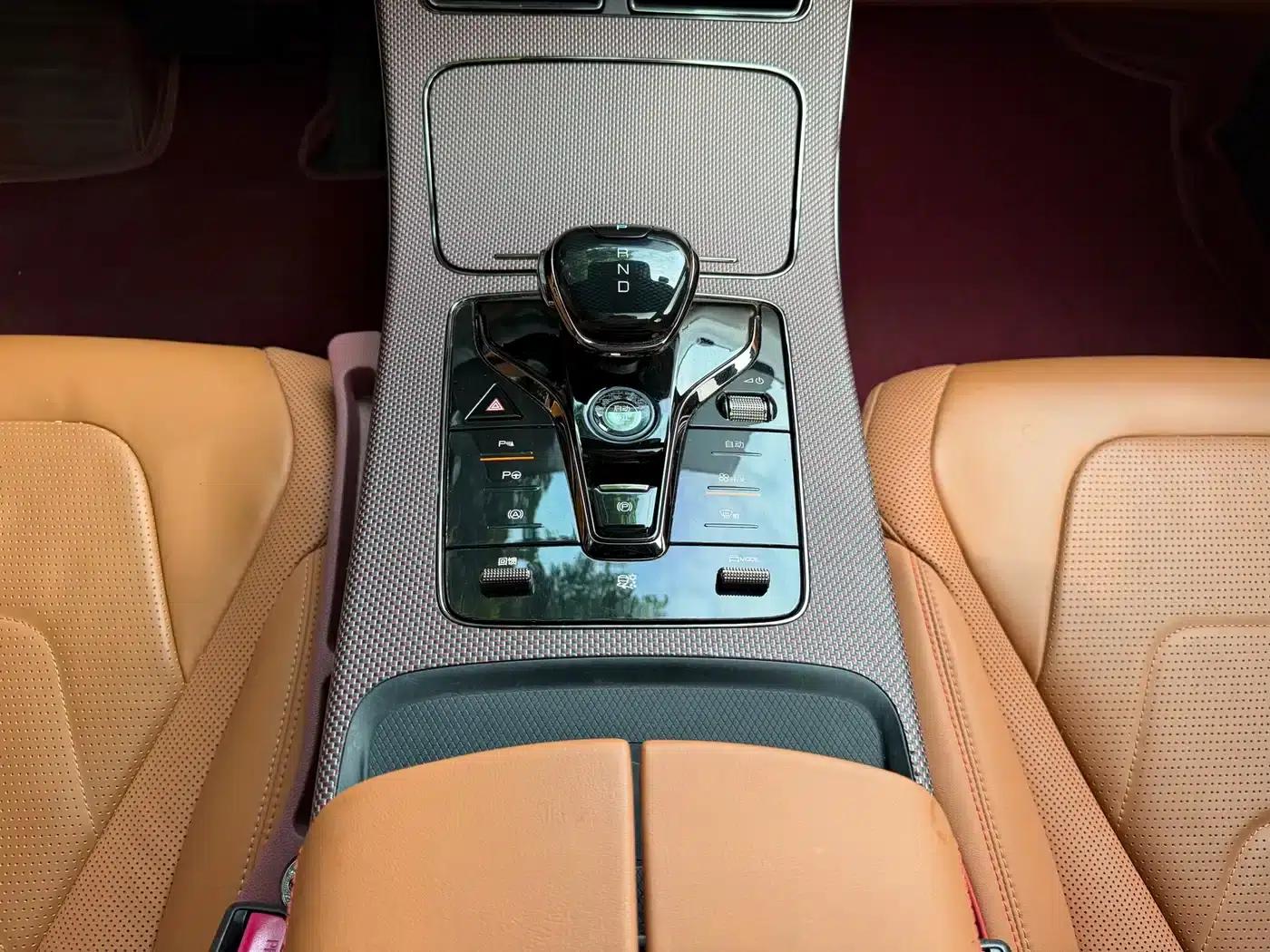 Han 2022 EV Genesis Edition 715KM Front-Wheel Drive Flagship Model — миниатюра 12
