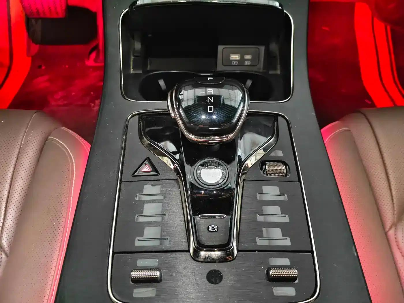 Han 2023 EV Champion Edition 506KM Front-Wheel Drive Premium — миниатюра 5