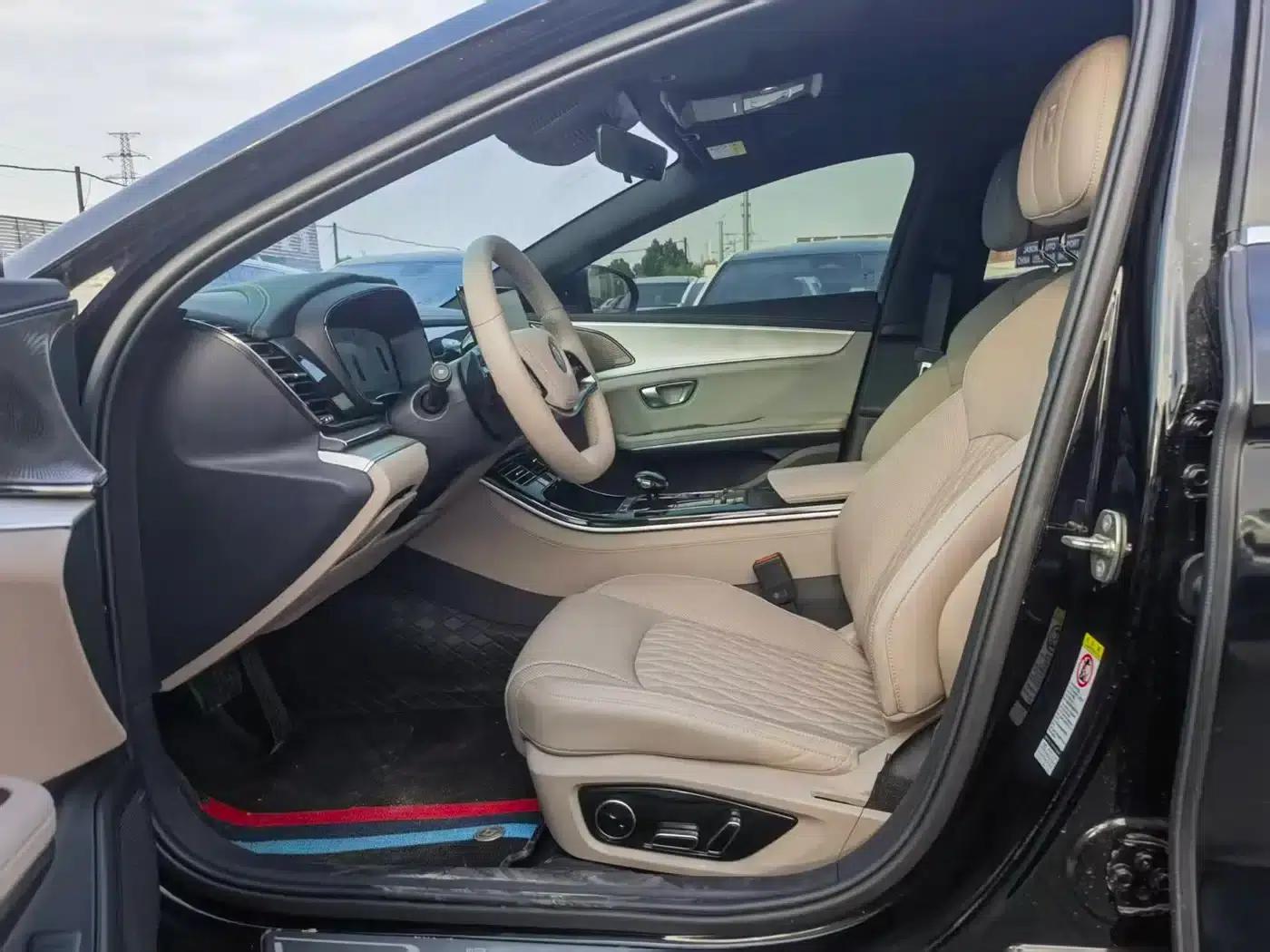 Han 2025 DM-i Intelligent Driving Edition 125KM Elite — миниатюра 4