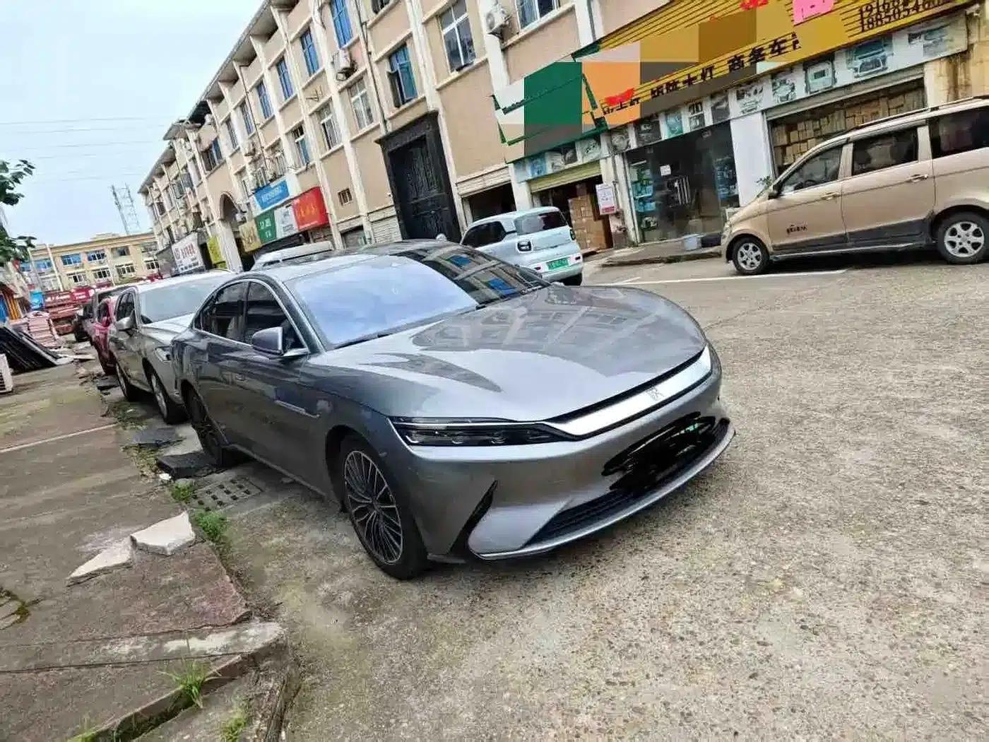 Han 2021 EV Standard Range Luxury Edition — миниатюра 2