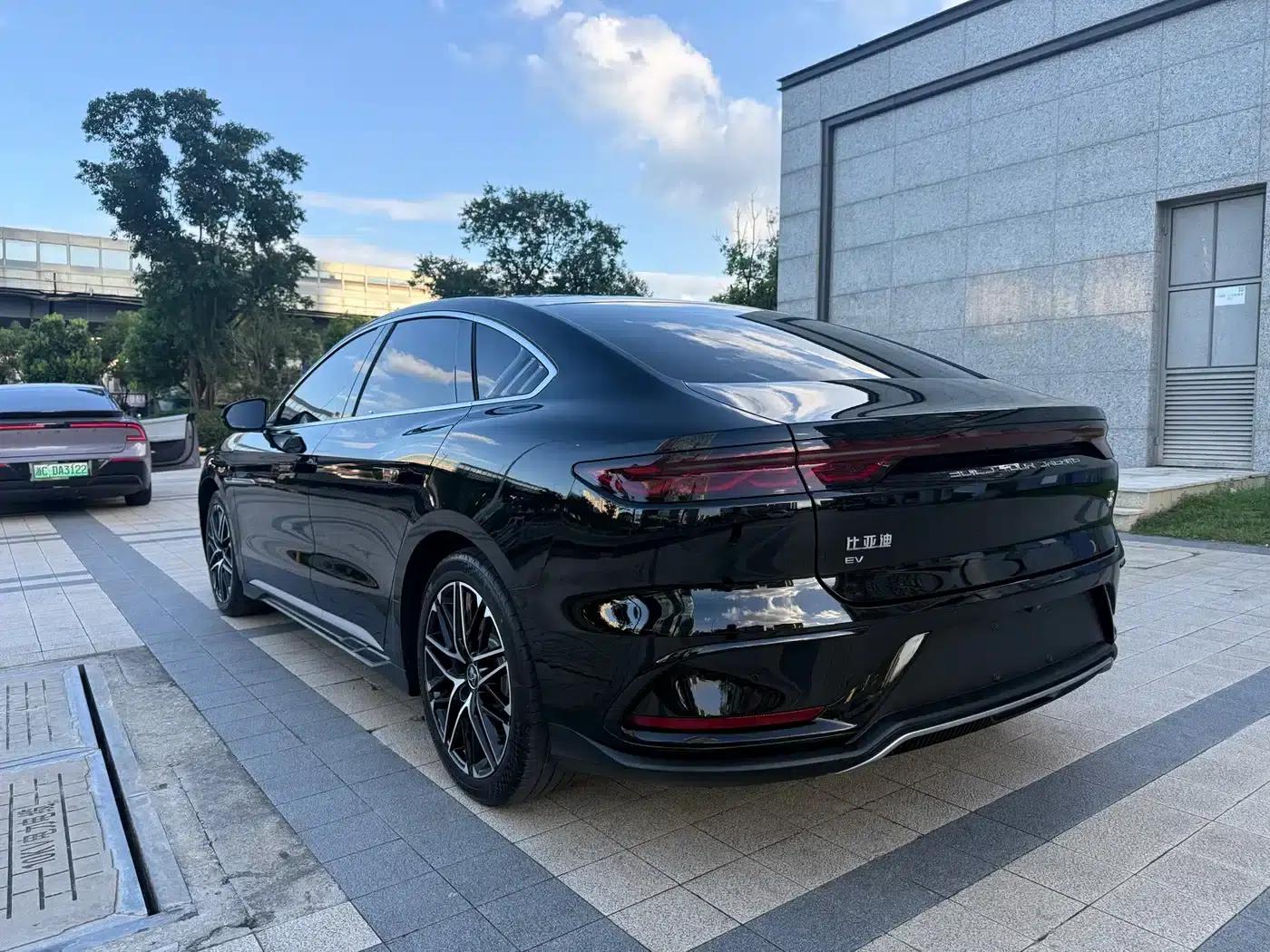 Han 2025 EV 605KM Premium Edition — миниатюра 17