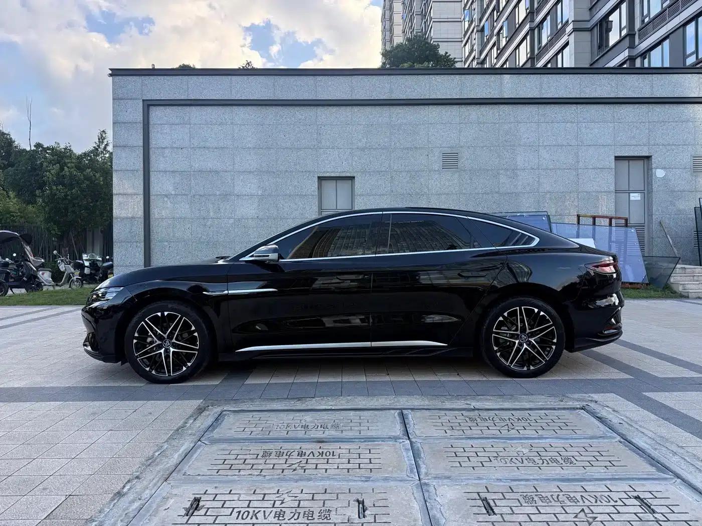 Han 2025 EV 605KM Premium Edition — миниатюра 18