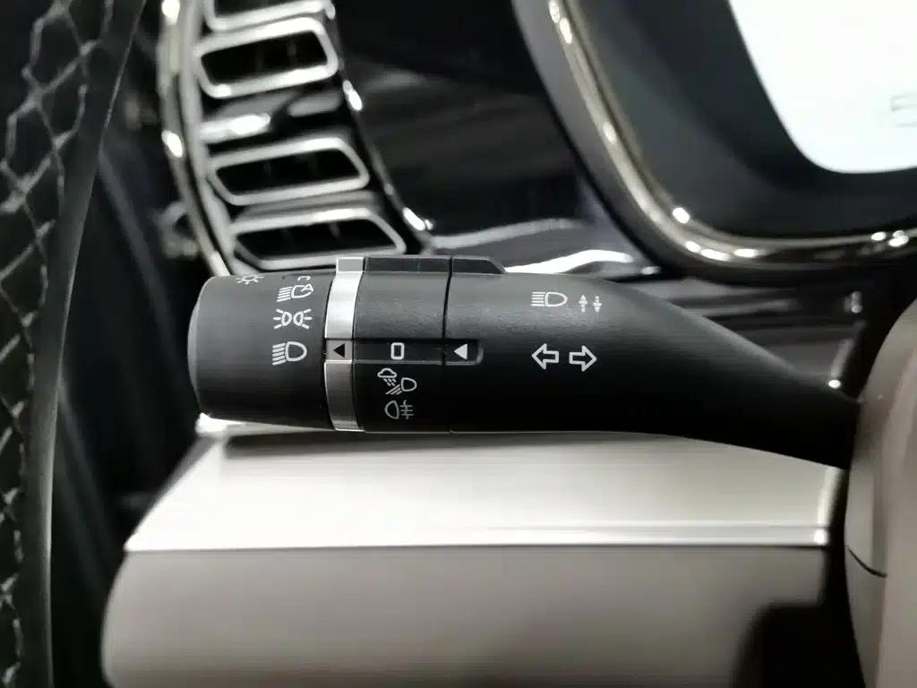 Han 2022 DM-i 121KM Premium Edition — миниатюра 21