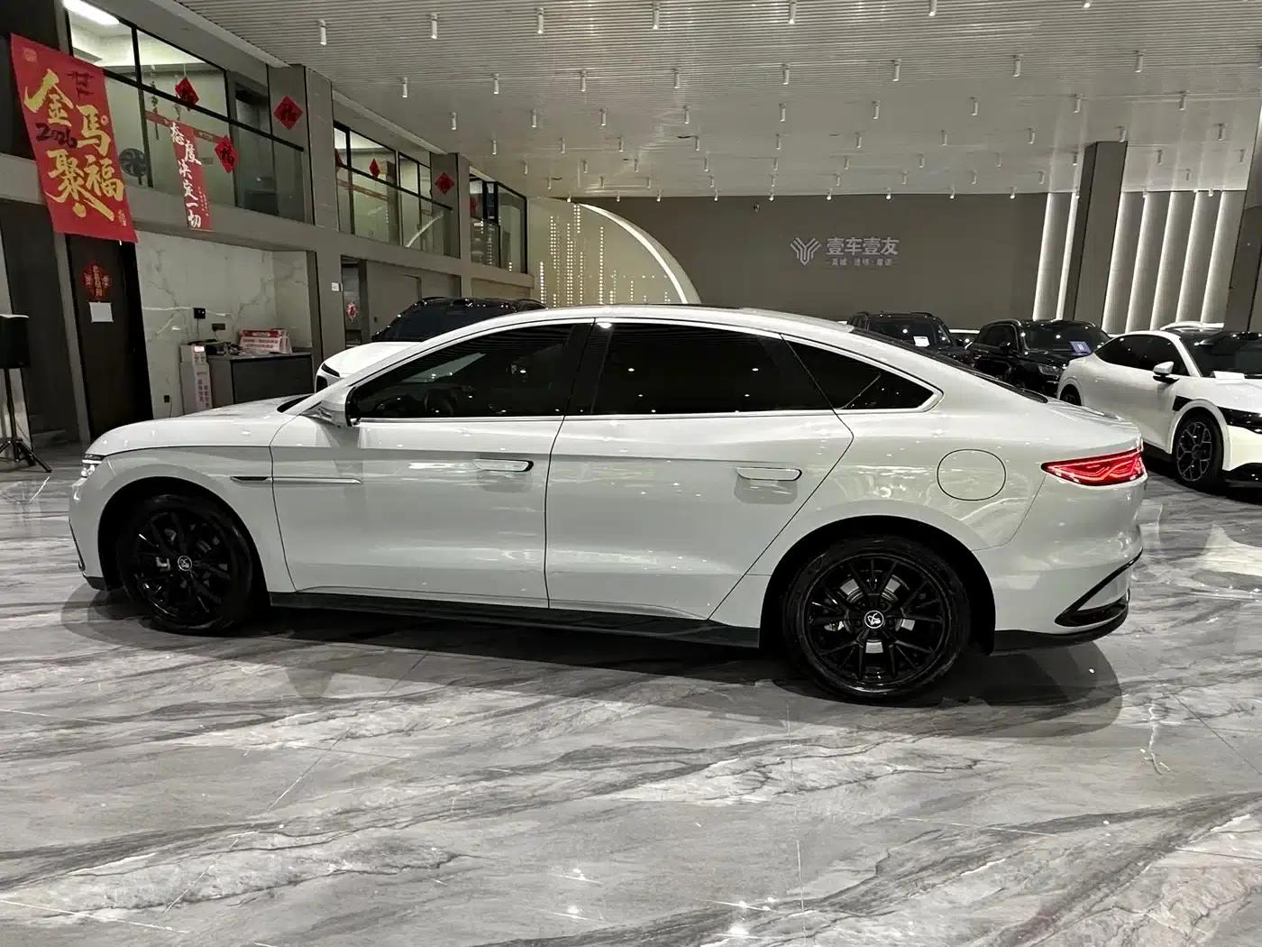 Han 2025 DM-i 125KM Elite — миниатюра 29