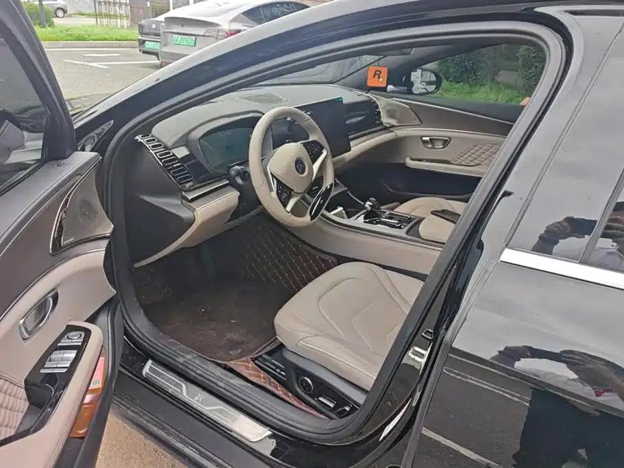 Han 2024 EV Glory Edition 610KM AWD God's Eye Intelligent Driving Model — миниатюра 9
