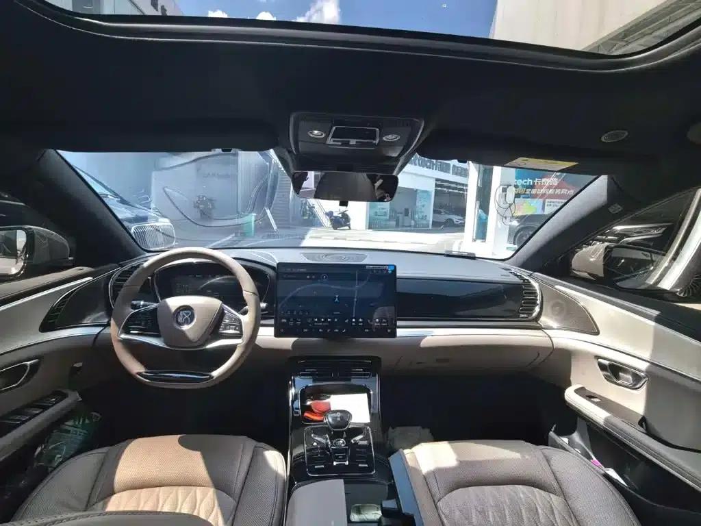 Han 2025 EV 506KM Premium Edition — миниатюра 4