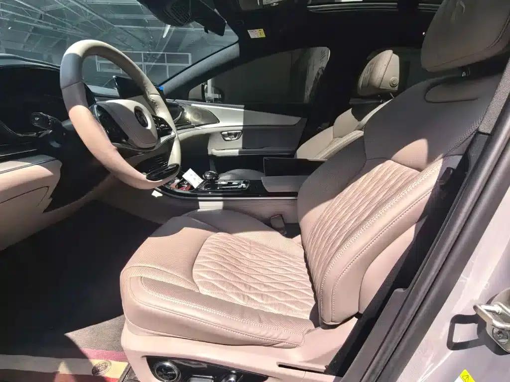 Han 2025 EV 506KM Premium Edition — миниатюра 5