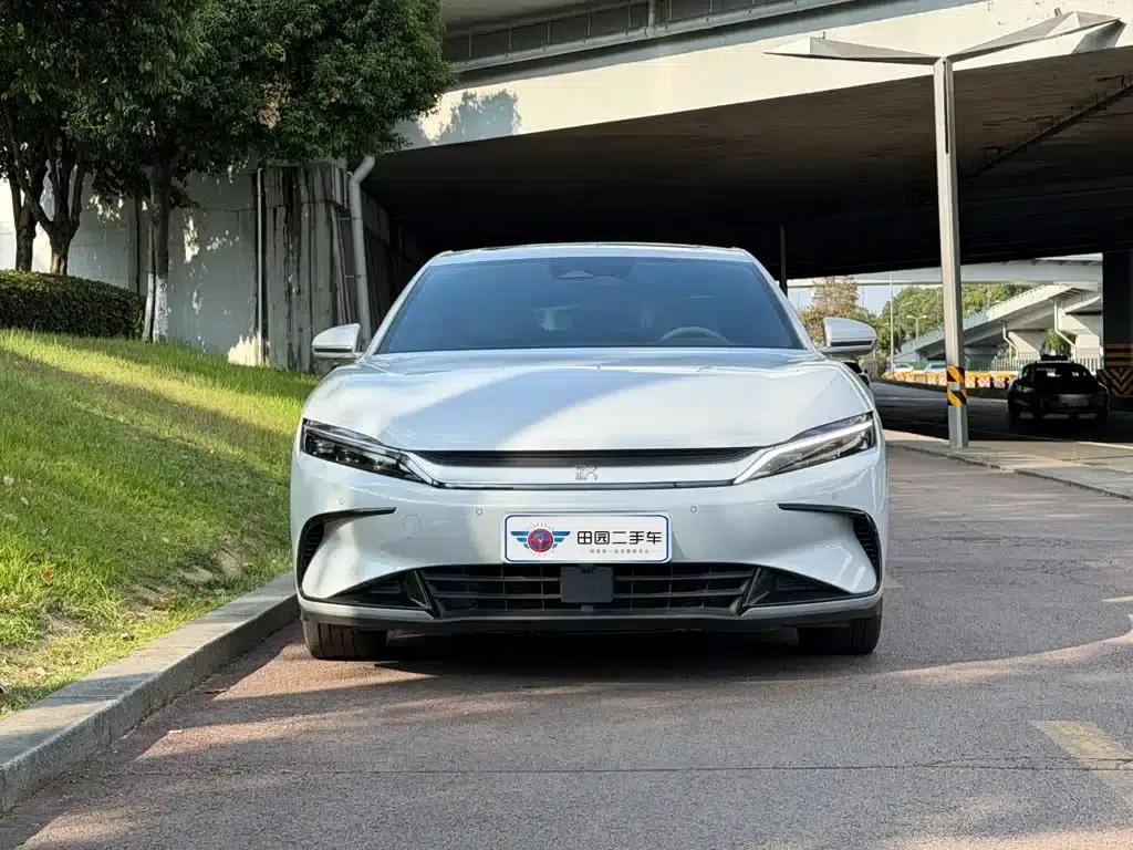Han 2025 DM-i 125KM Premium Edition — миниатюра 2