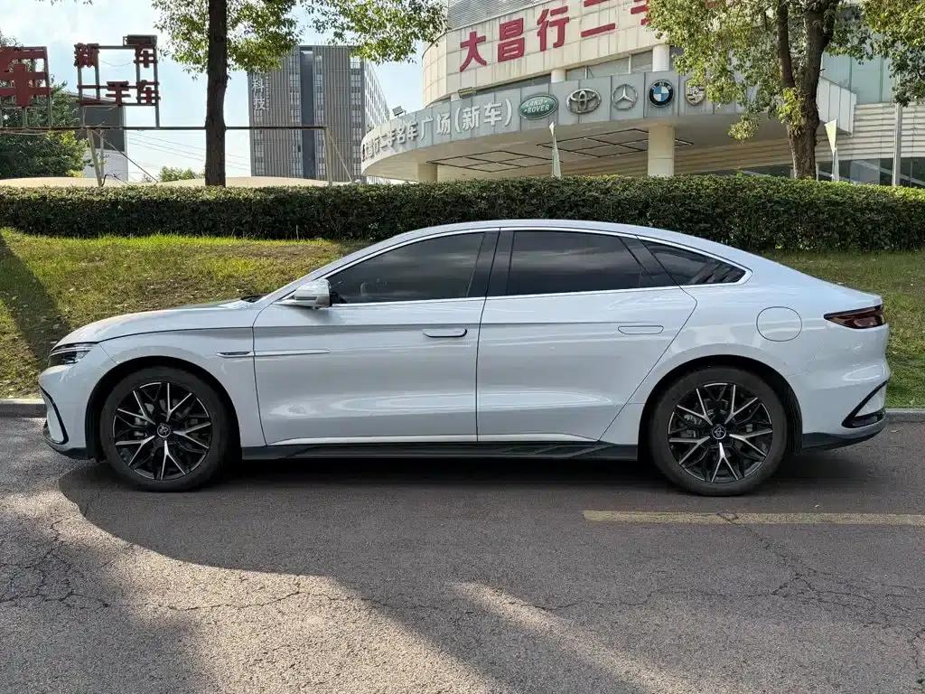 Han 2025 DM-i 125KM Premium Edition — миниатюра 3