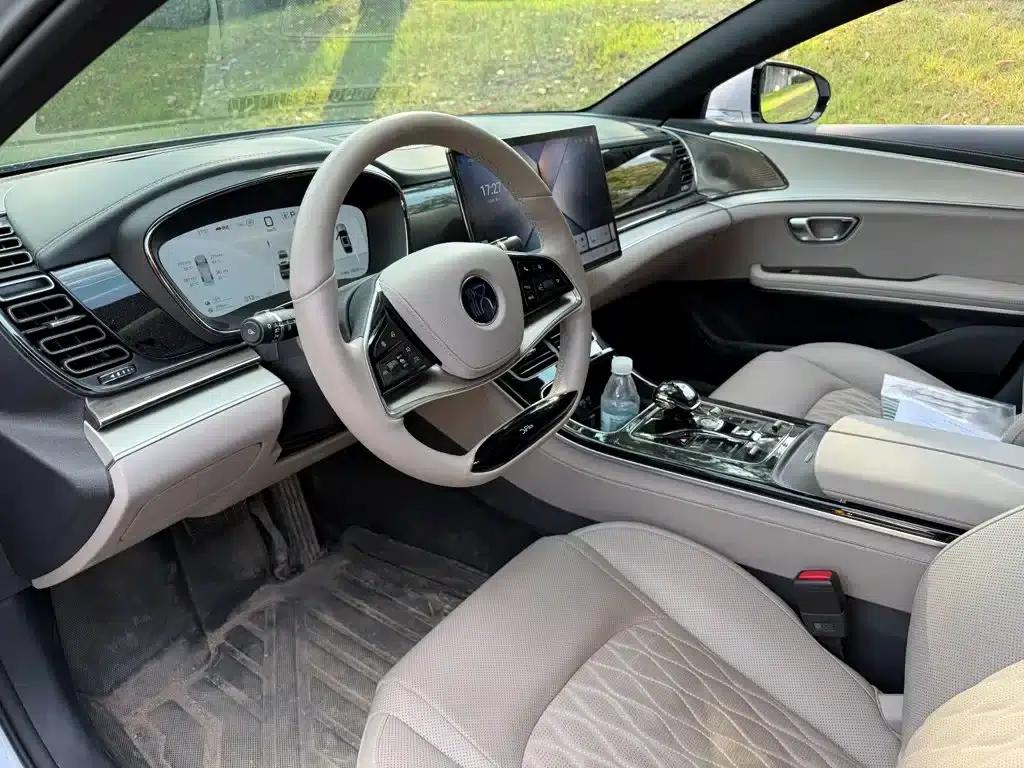 Han 2025 DM-i 125KM Premium Edition — миниатюра 7