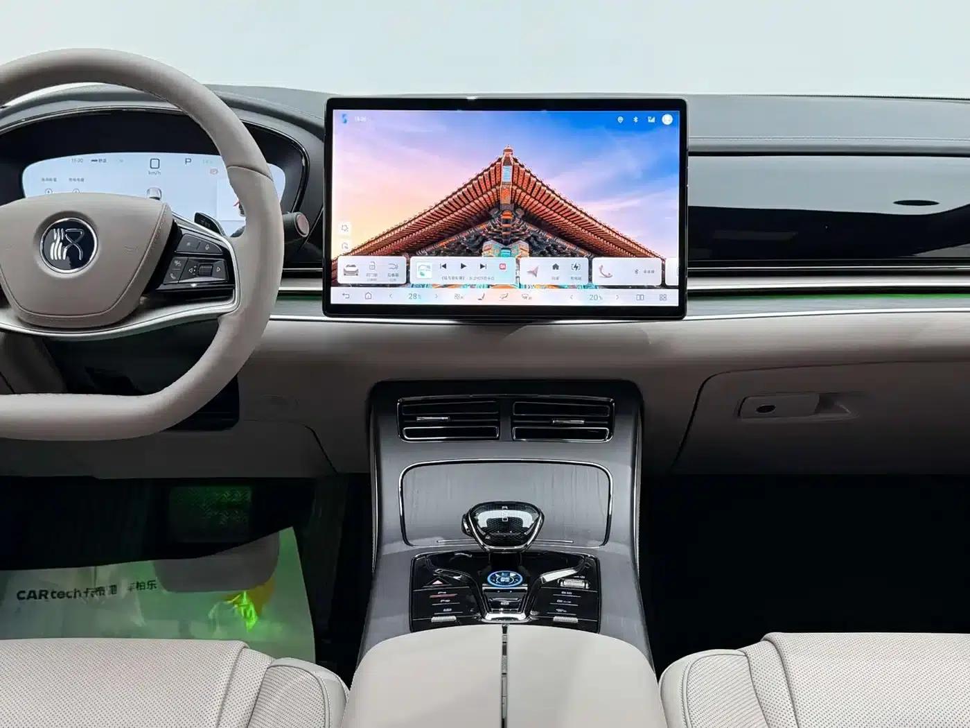 Han 2025 DM-i Intelligent Driving Edition Flagship Model with 125KM LiDAR — миниатюра 26