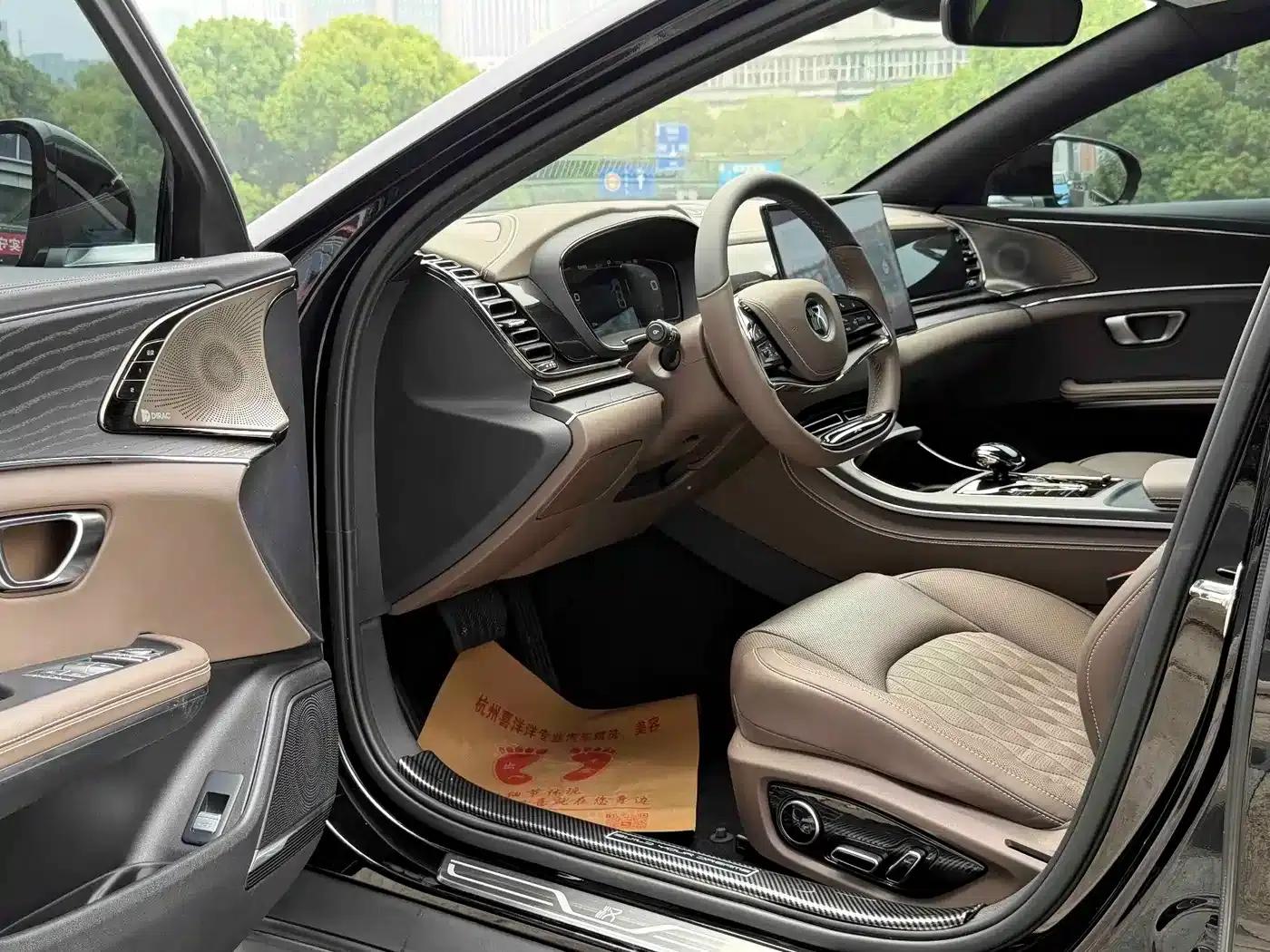 Han 2020 EV Extended Range Premium Edition — миниатюра 11