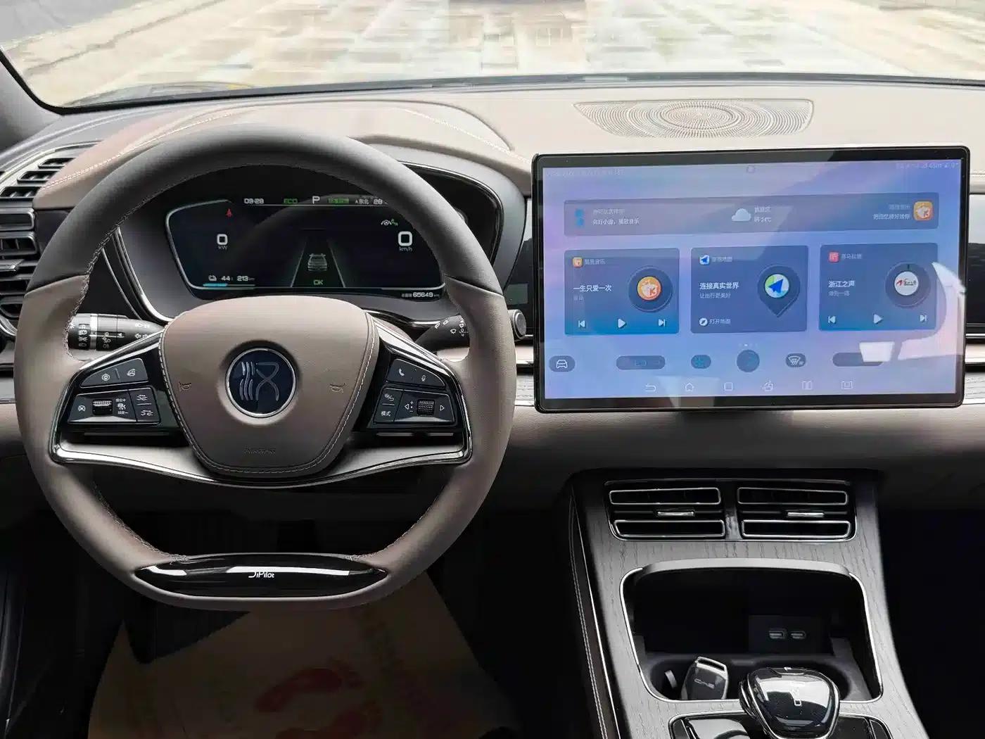 Han 2020 EV Extended Range Premium Edition — миниатюра 14