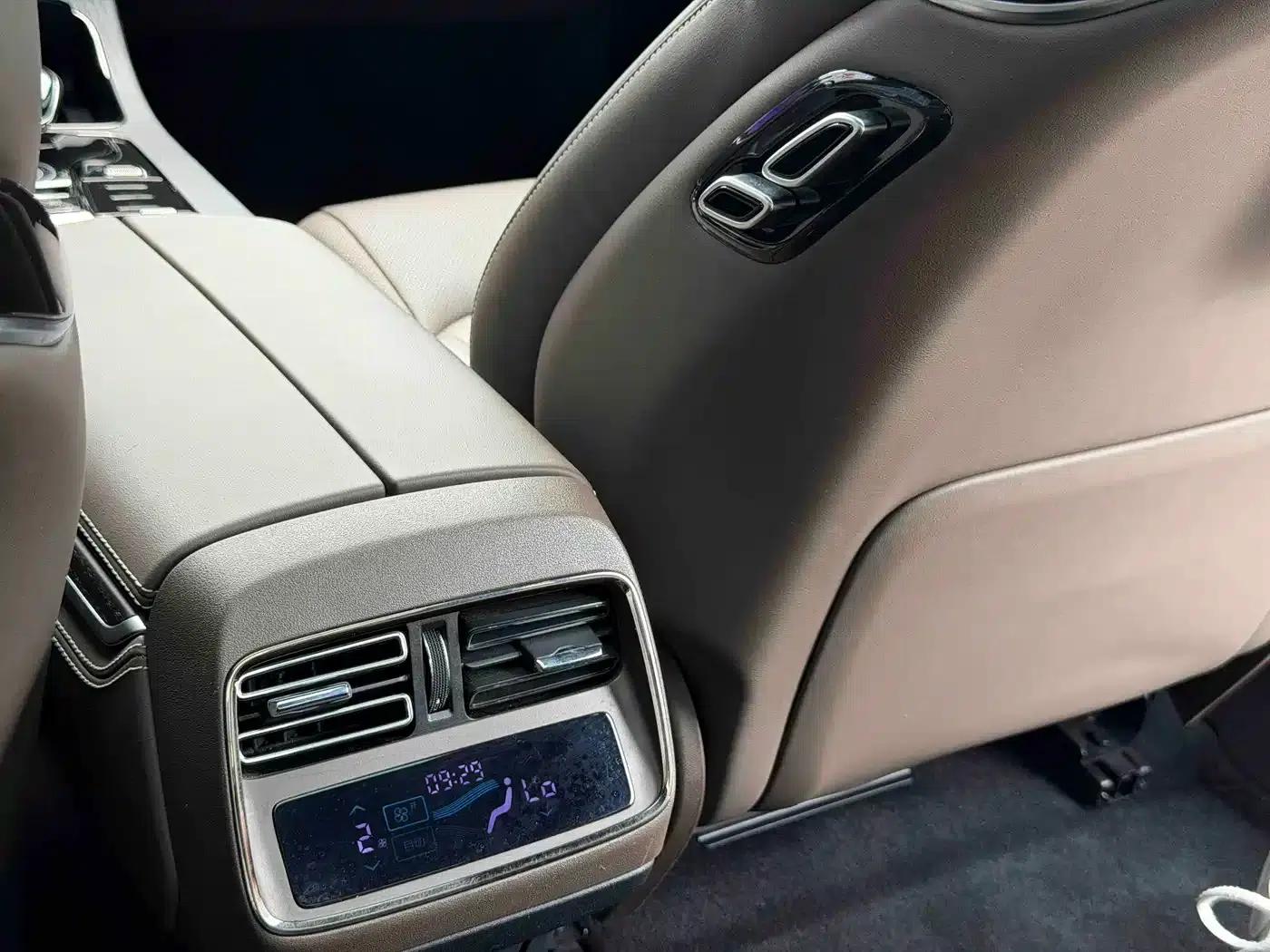 Han 2020 EV Extended Range Premium Edition — миниатюра 18