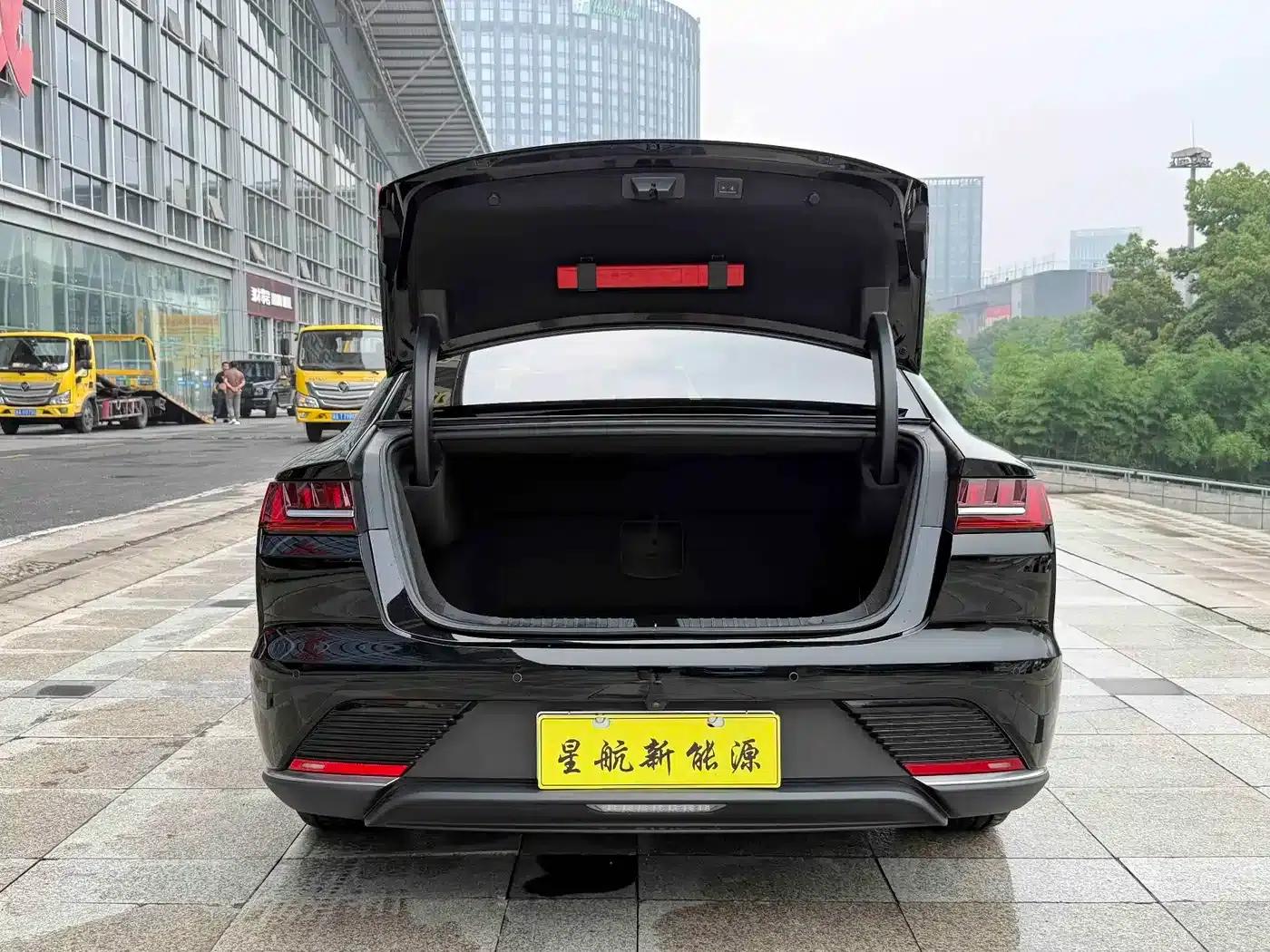 Han 2020 EV Extended Range Premium Edition — миниатюра 7