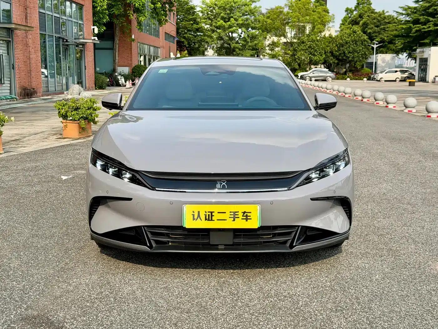 Han 2025 DM-i 125KM Elite — миниатюра 8