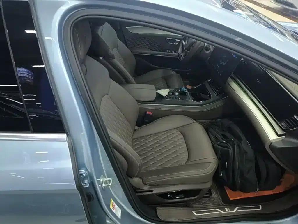 Han 2023 EV Champion Edition 506KM Front-Wheel Drive Premium — миниатюра 25