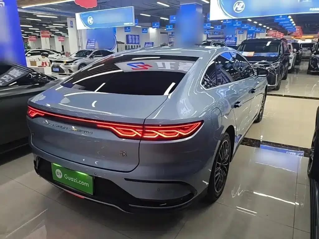 Han 2023 EV Champion Edition 506KM Front-Wheel Drive Premium — миниатюра 7