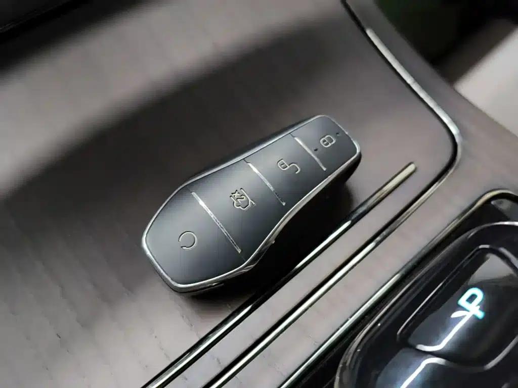 Han 2024 EV Glory Edition 610KM AWD God's Eye Intelligent Driving Model — миниатюра 9