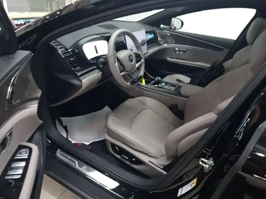 Han 2024 DM-i Glory Edition 200KM Flagship — миниатюра 16