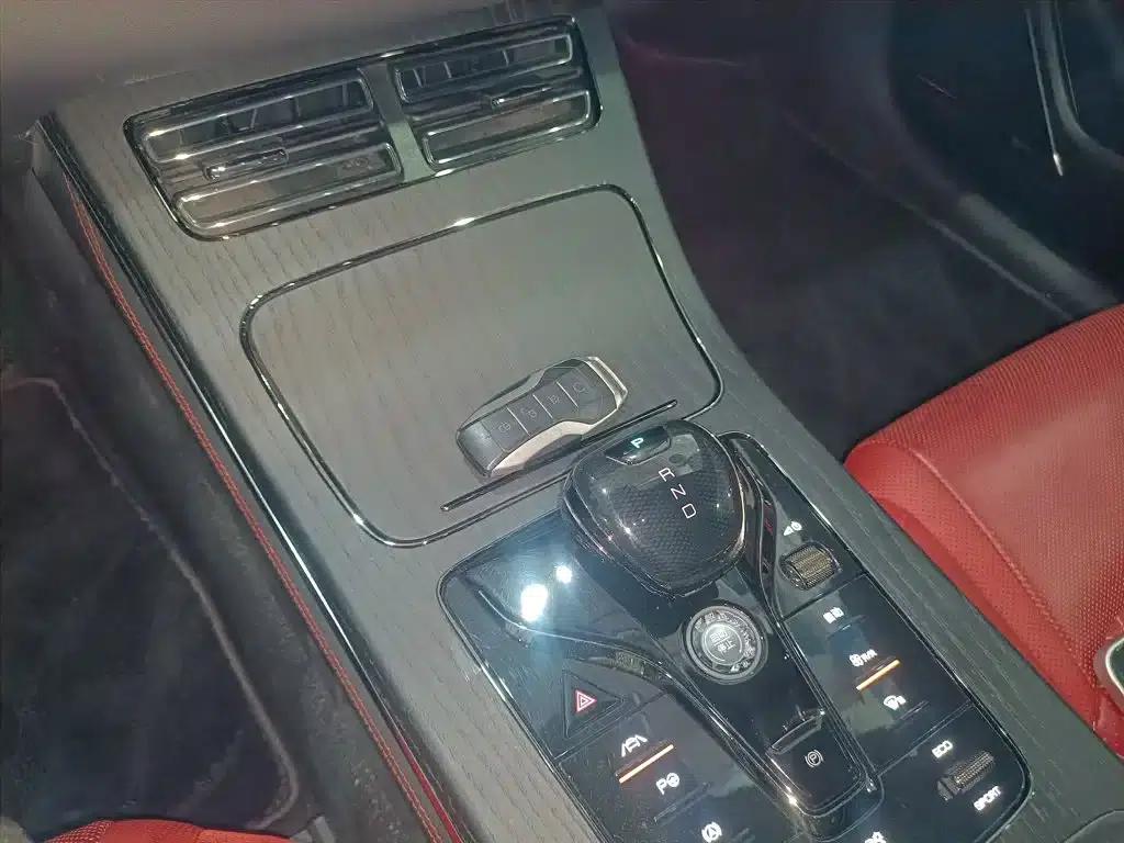 Han 2020 EV AWD High Performance Flagship Edition — миниатюра 9