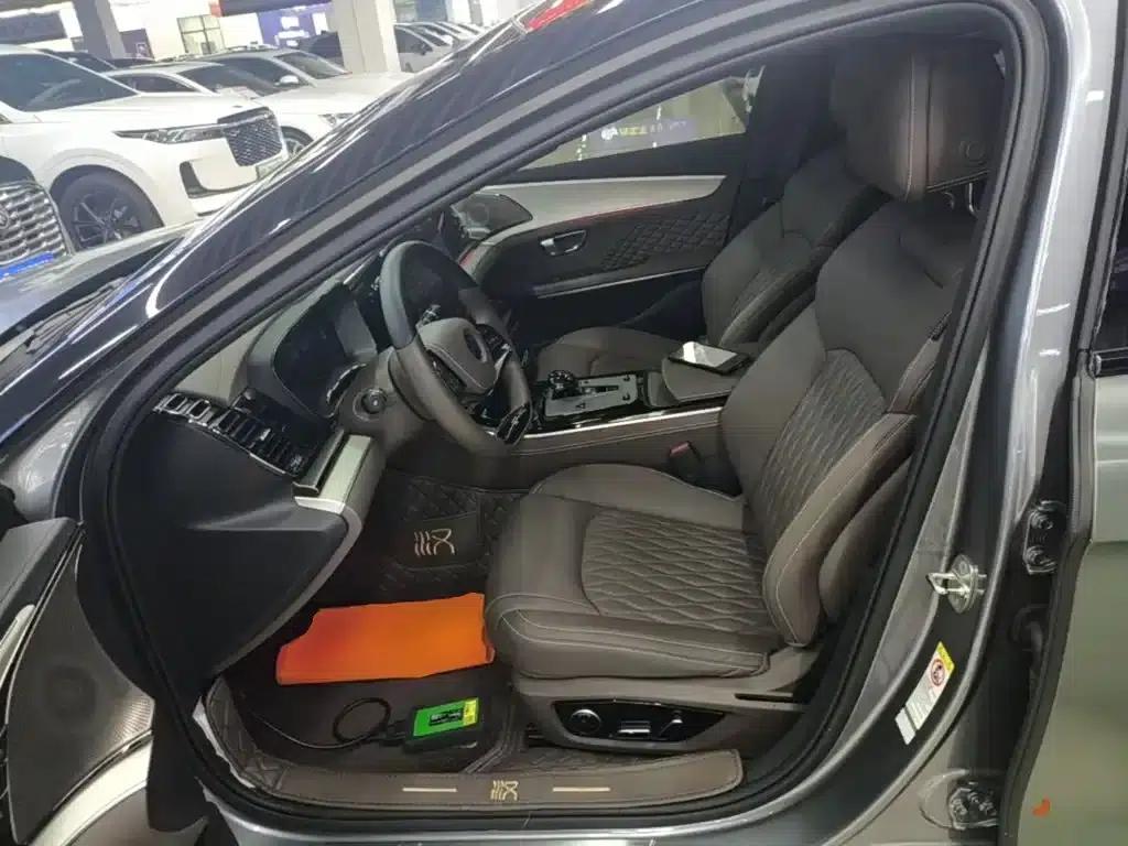 Han 2024 DM-i Glory Edition 121KM Premium — миниатюра 15