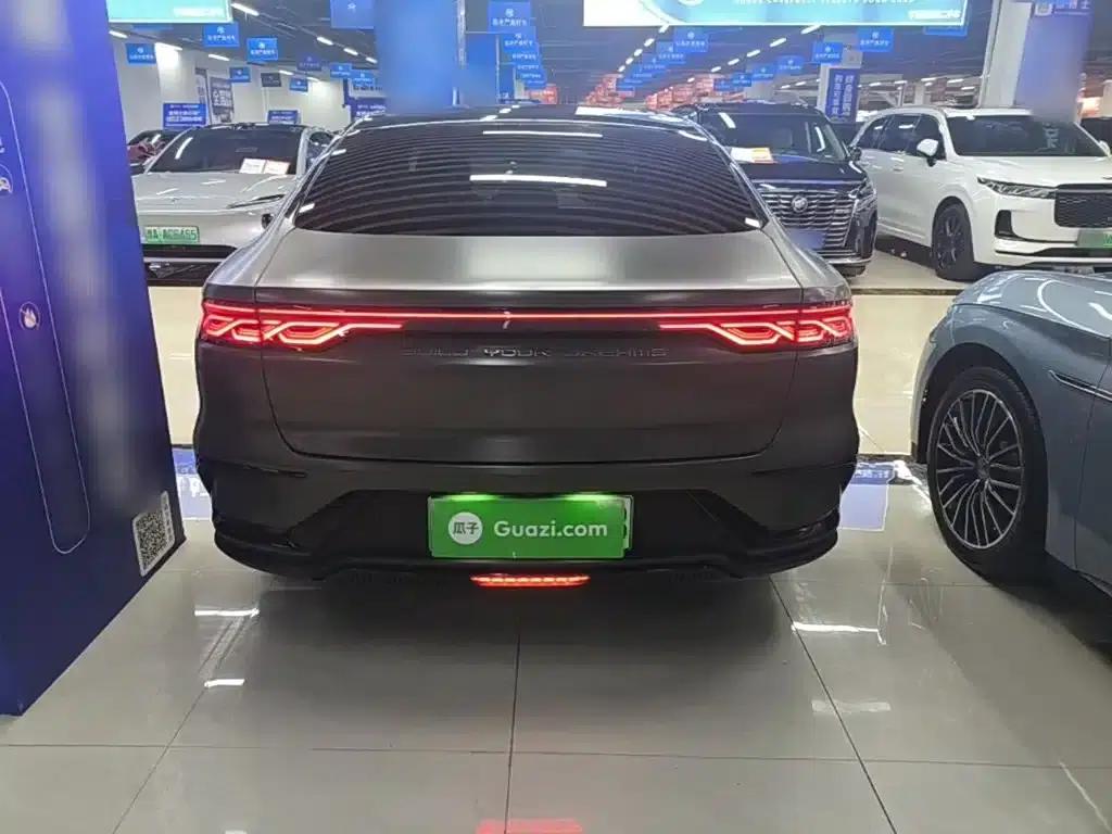 Han 2024 DM-i Glory Edition 121KM Premium — миниатюра 6