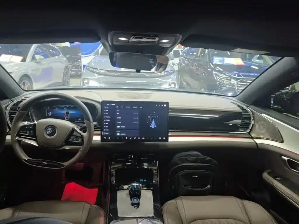 Han 2024 DM-i Glory Edition 121KM Premium — миниатюра 10