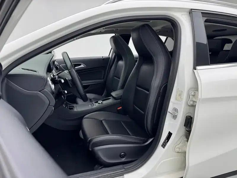 2016 Mercedes-Benz GLA 200 Fashion Edition — миниатюра 20