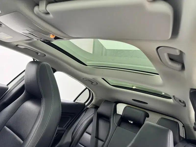 2016 Mercedes-Benz GLA 200 Fashion Edition — миниатюра 24