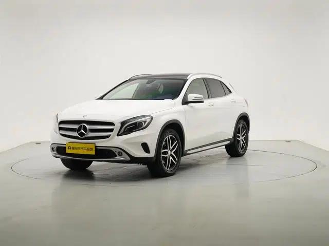 2016 Mercedes-Benz GLA 200 Fashion Edition