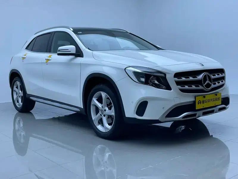 2019 Mercedes-Benz GLA 200 Dynamic — миниатюра 3